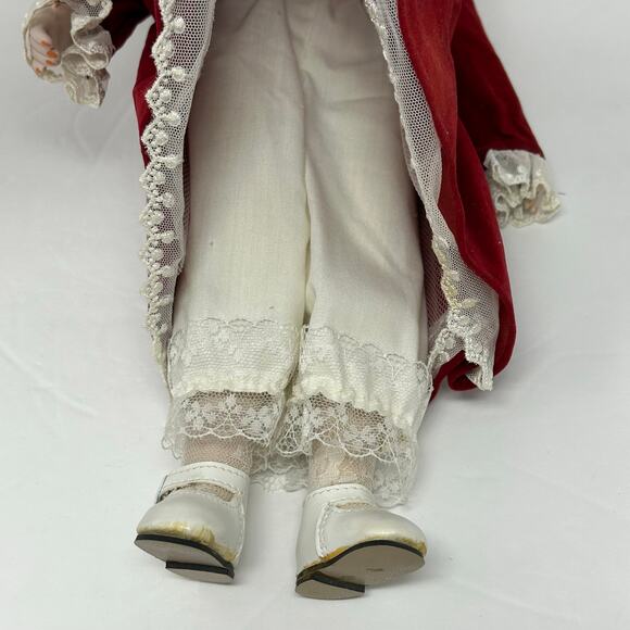 La Collection Artisan Doll Porcelain "Jackie" Wind Up Musical Doll Collector 16" - Picture 6 of 11